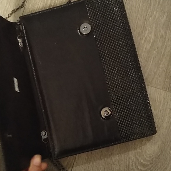 Handbag - Picture 3 of 3